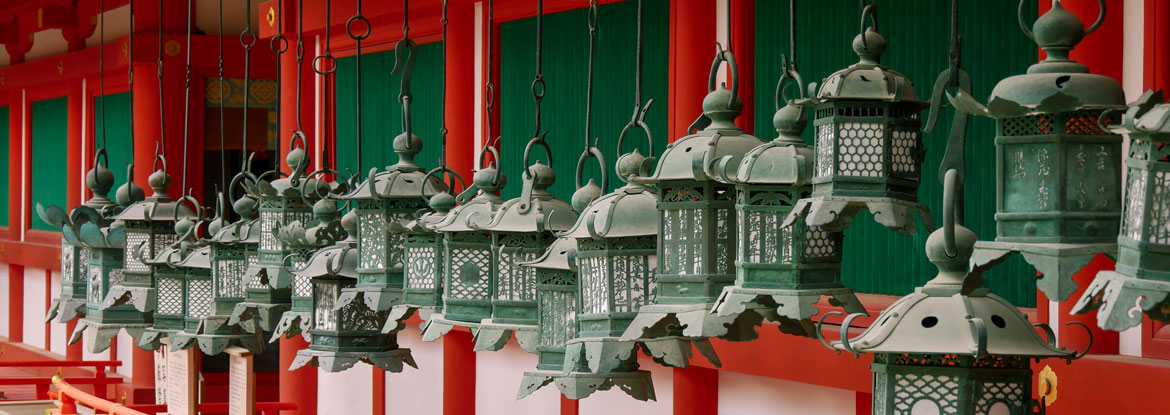 Laternen am Schrein Kasuga-Taisha in Nara